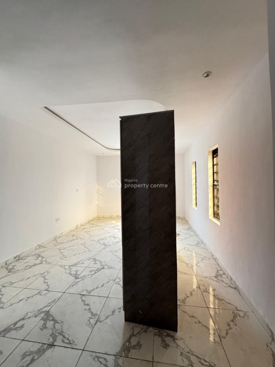 Luxurious 4 Bedroom Semi Detached Duplex with Bq, Magodo, Lagos, Detached Duplex for Sale