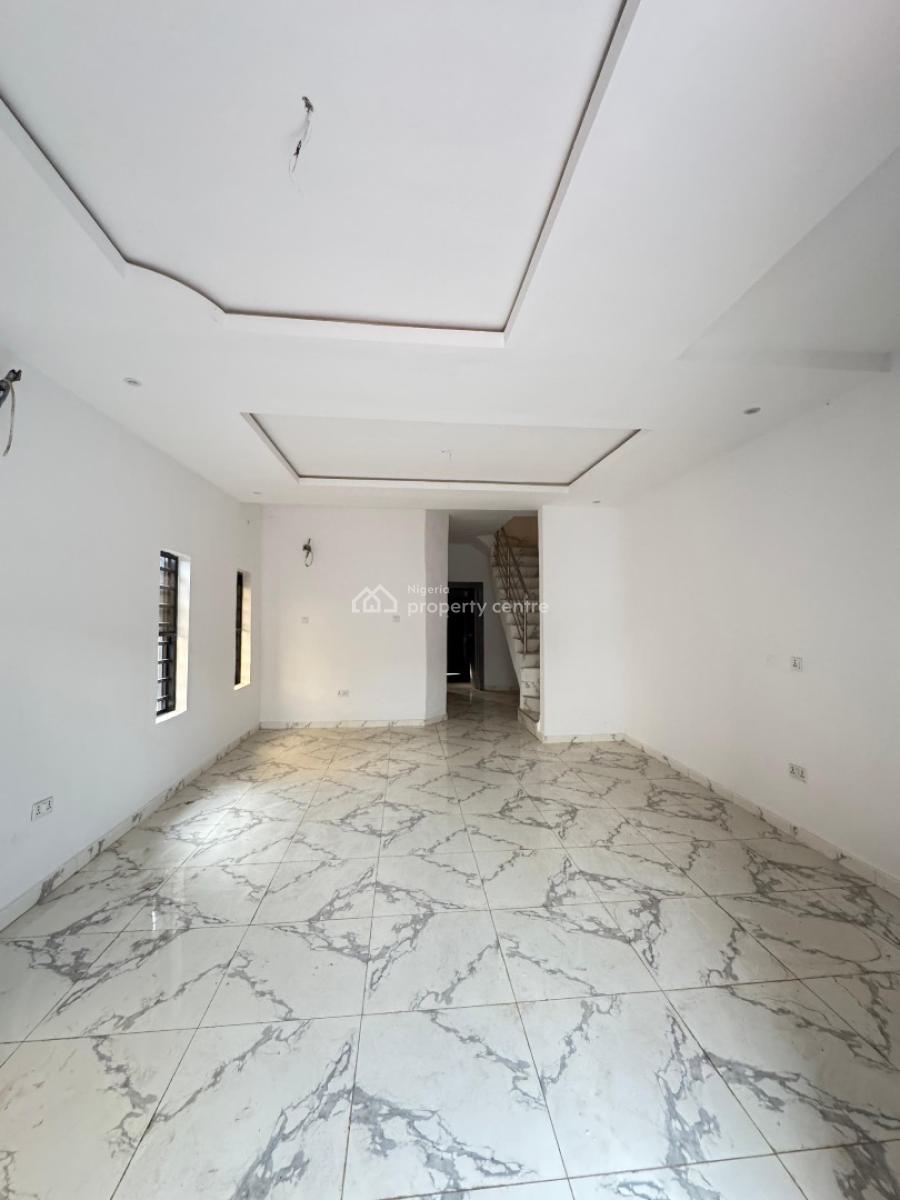 Luxurious 4 Bedroom Semi Detached Duplex with Bq, Magodo, Lagos, Detached Duplex for Sale