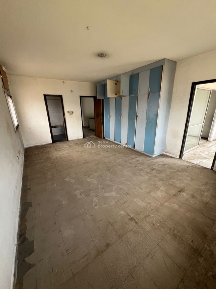 4 Bedrooms Semi-detached House, Danny Estate, Adekunle, Yaba, Lagos, Semi-detached Duplex for Sale