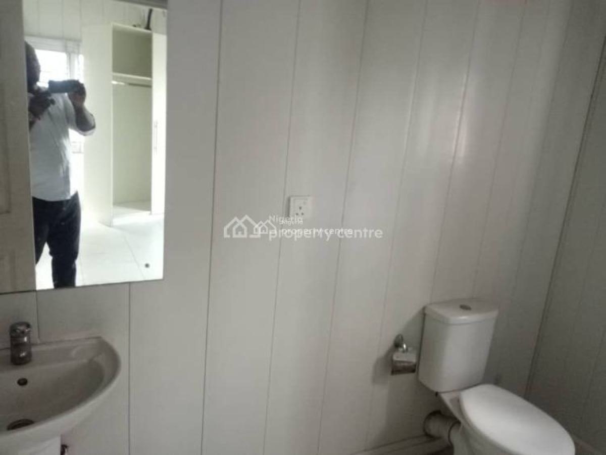 a Lovely 4 Bedroom Terrace Duplex with Bq, Royal Sanderton Estate, Saint Agnes, Yaba, Lagos, Terraced Duplex for Sale