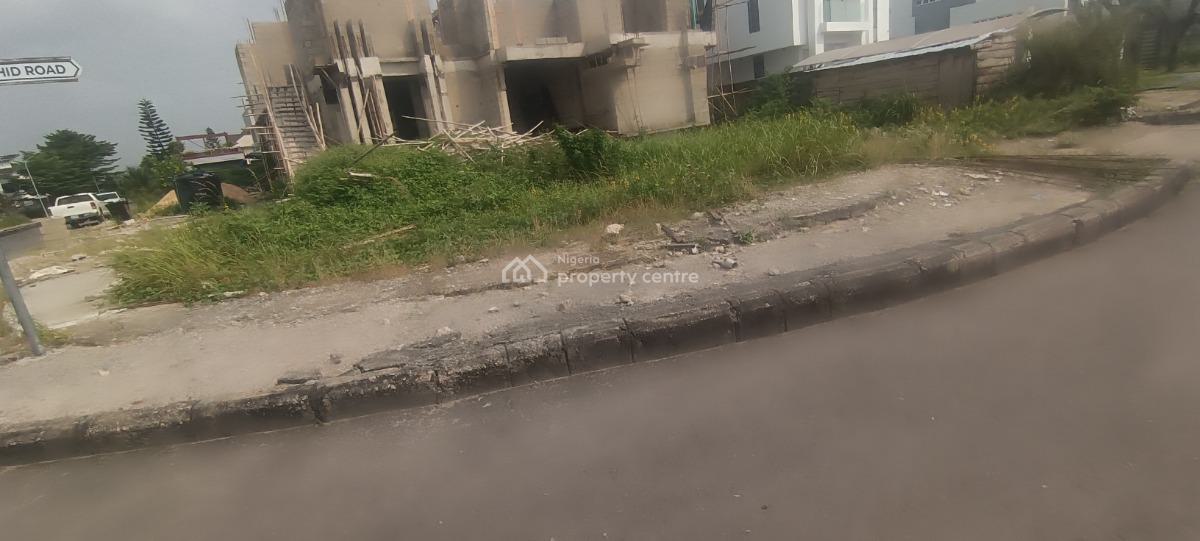 Prime Distress Deal Corner Piece Land with Carcass on 906sqm, Pinnock Beach Estate, Osapa, Lekki, Lagos, Residential Land for Sale