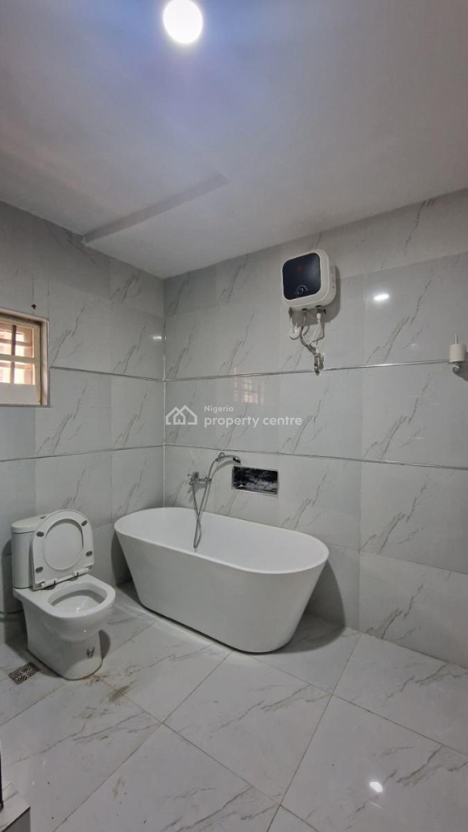 Strategically Located Newly Built 4-bedroom Semi-detached Duplex with, Emmanuel Estate, Ile-titun Area, Jericho/idi-ishin Extension, Ibadan, Oyo, Semi-detached Duplex for Sale