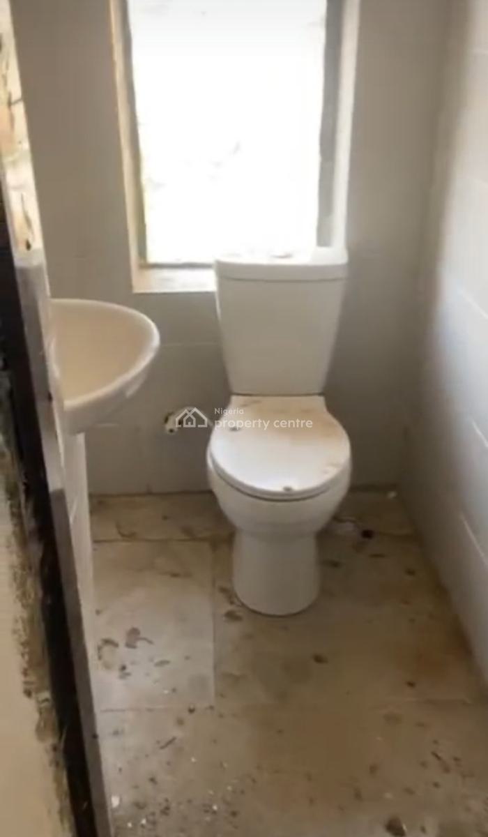 4bedroom Terrace Duplex in Karsana Step 1 Behind Papas Ground, Step 1 Behind Papas Ground, Karsana, Abuja, Terraced Duplex for Sale