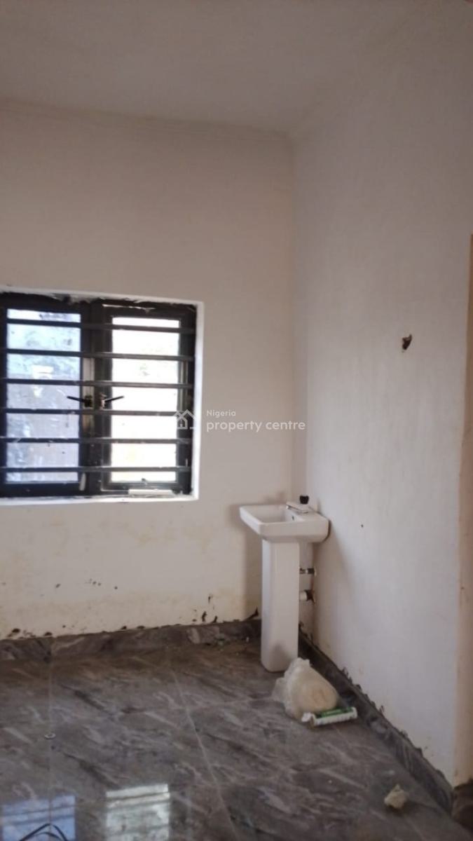 2bedroom, Makogi, Magboro, Ogun, Flat / Apartment for Rent