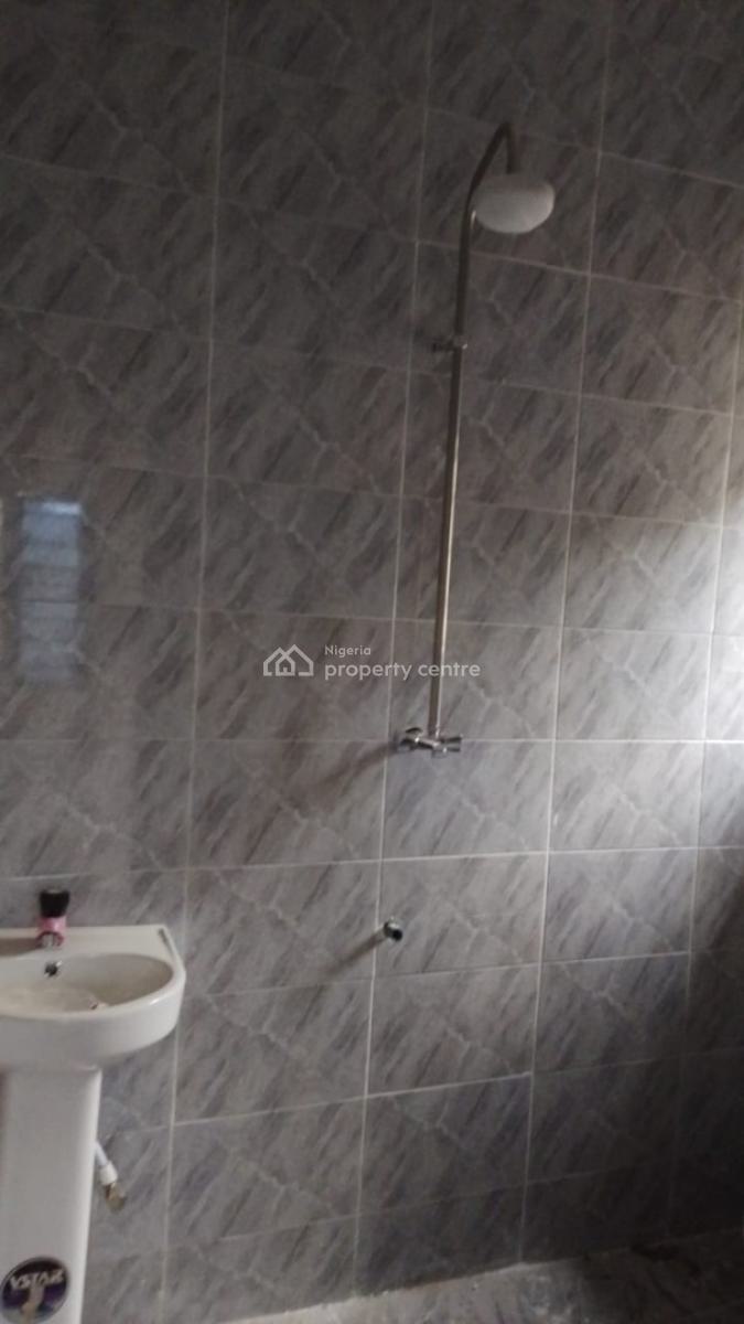 2bedroom, Makogi, Magboro, Ogun, Flat / Apartment for Rent