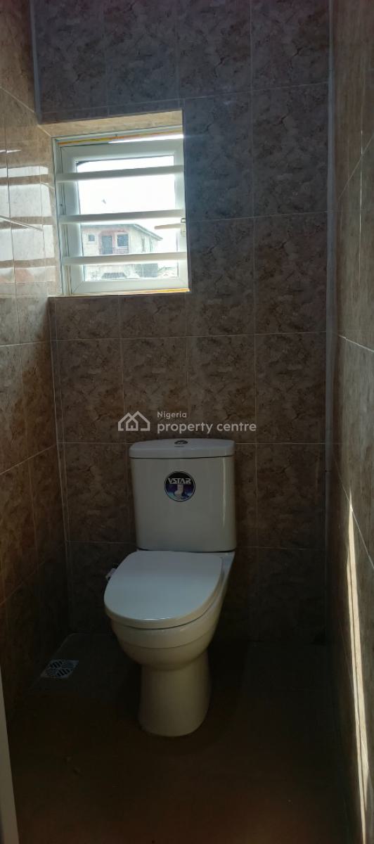 2bedroom, Magboro Extension, Magboro, Ogun, Flat / Apartment for Rent