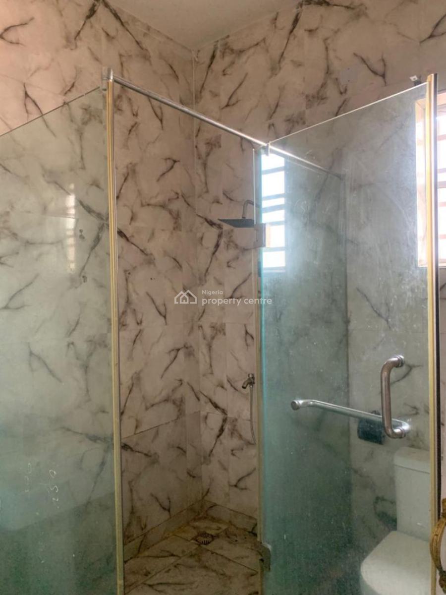 Self-serviced 4-bedroom Semi-detached Duplex with Bq, Ajah, Lagos, Semi-detached Duplex for Rent