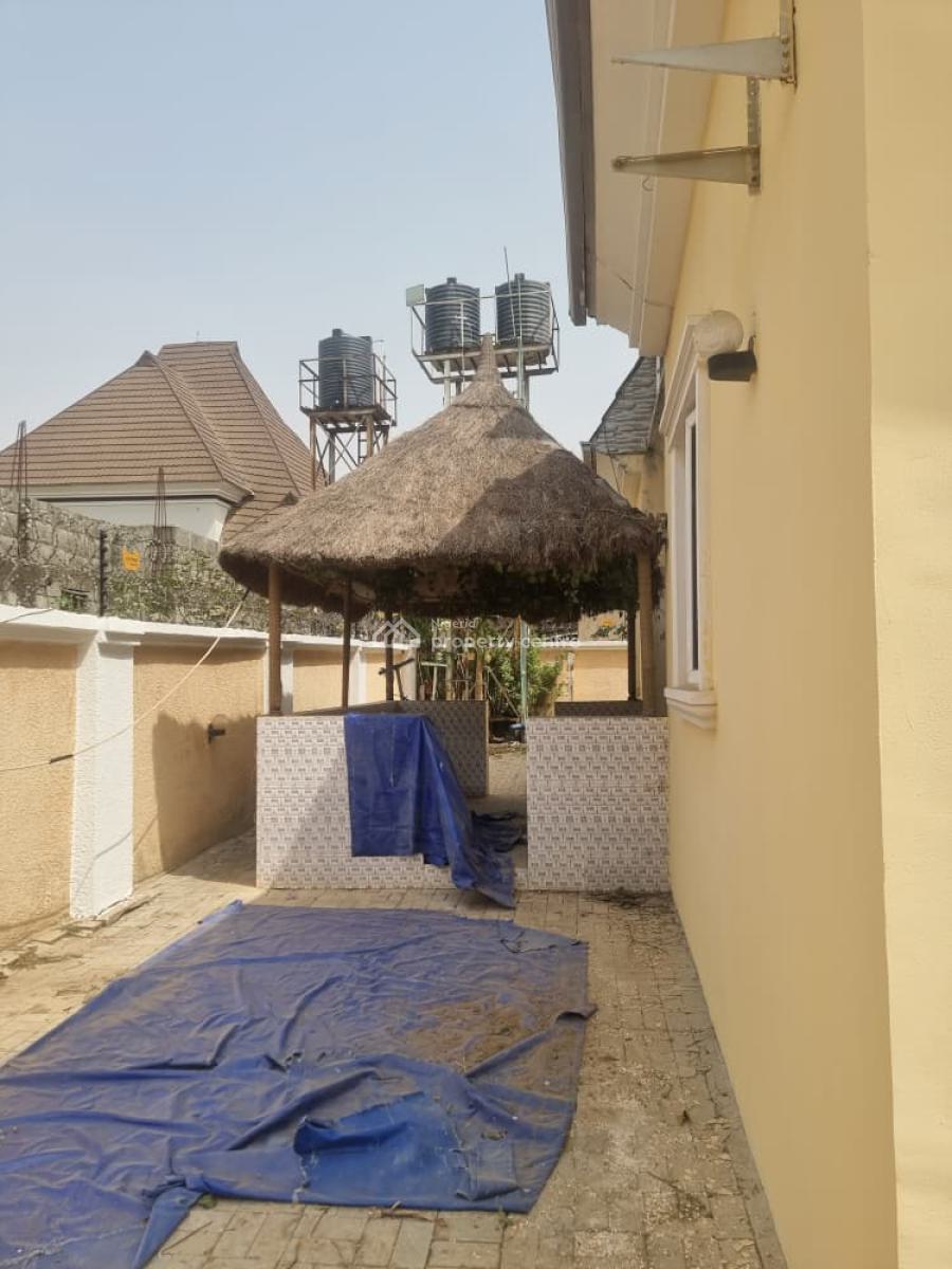 4 Bedroom Penthouse and 2 Self Contain Bq, Lugbe District, Abuja, Terraced Bungalow for Rent