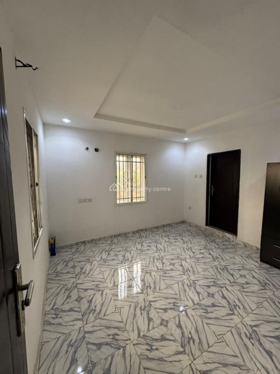 2 Bedroom Apartment, Palace Estate, Akala Way Akobo., Akobo, Ibadan, Oyo, Flat / Apartment for Rent
