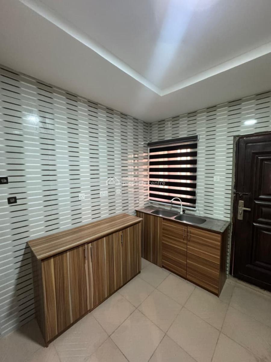 2 Bedroom Apartment, Palace Estate, Akala Way Akobo., Akobo, Ibadan, Oyo, Flat / Apartment for Rent