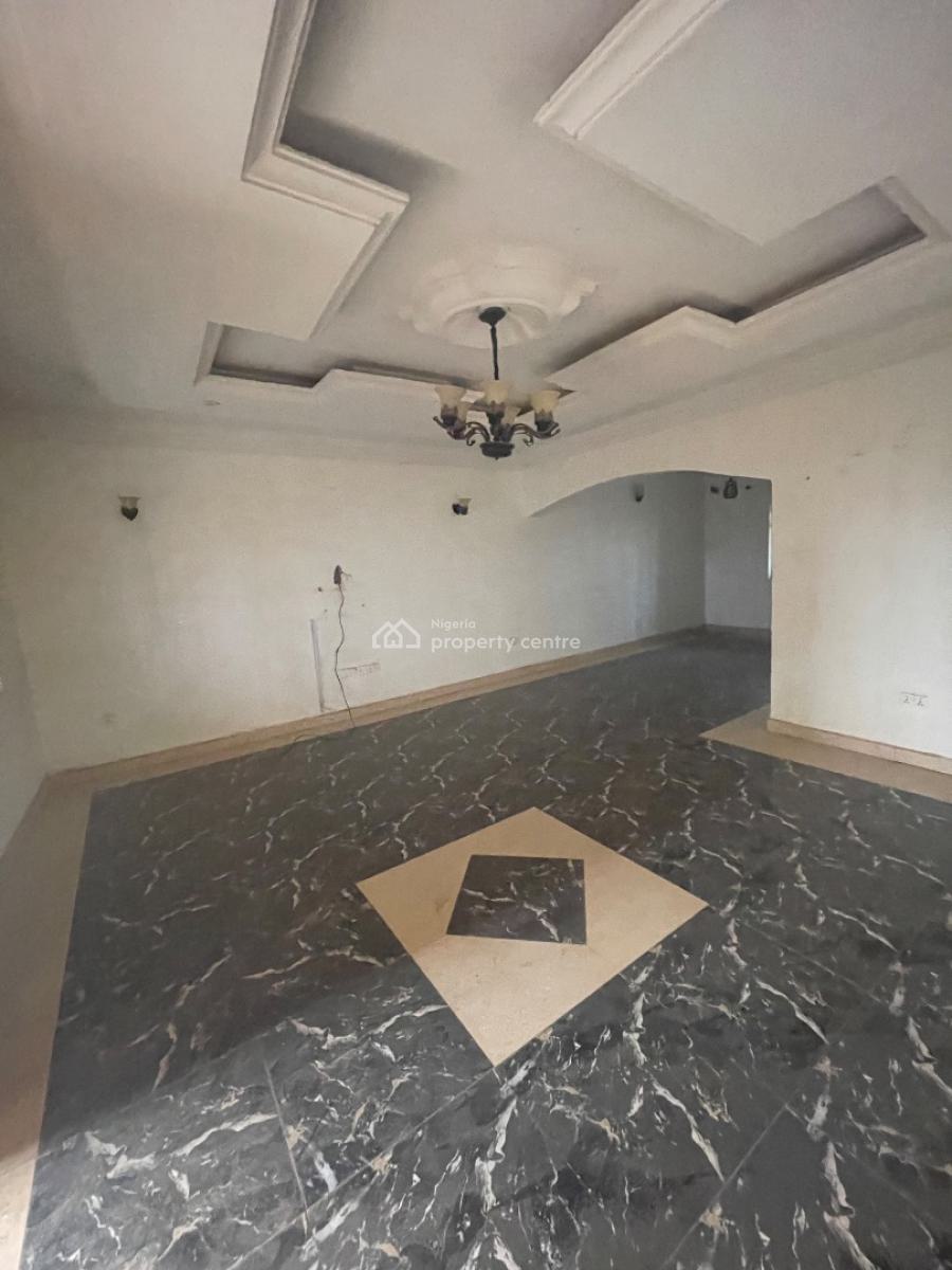 Solidly Built, Well Finished 3 Bedrooom Flat, Dawaki, Gwarinpa, Abuja, Flat / Apartment for Sale