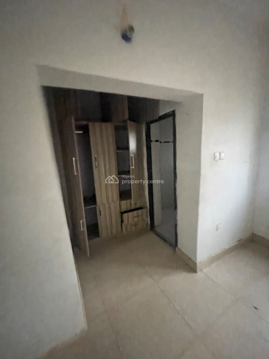 Solidly Built, Well Finished 3 Bedrooom Flat, Dawaki, Gwarinpa, Abuja, Flat / Apartment for Sale