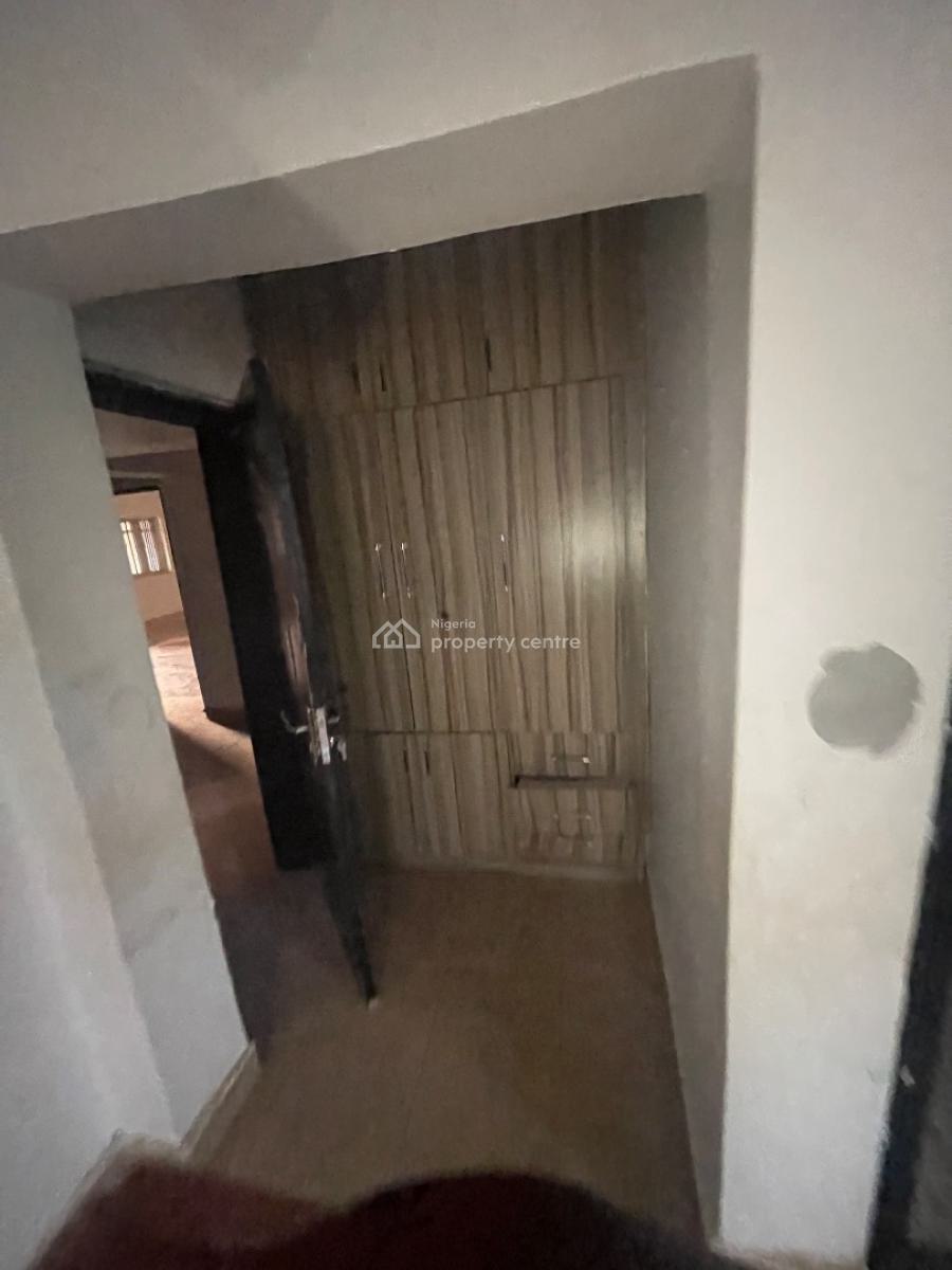 Solidly Built, Well Finished 3 Bedrooom Flat, Dawaki, Gwarinpa, Abuja, Flat / Apartment for Sale