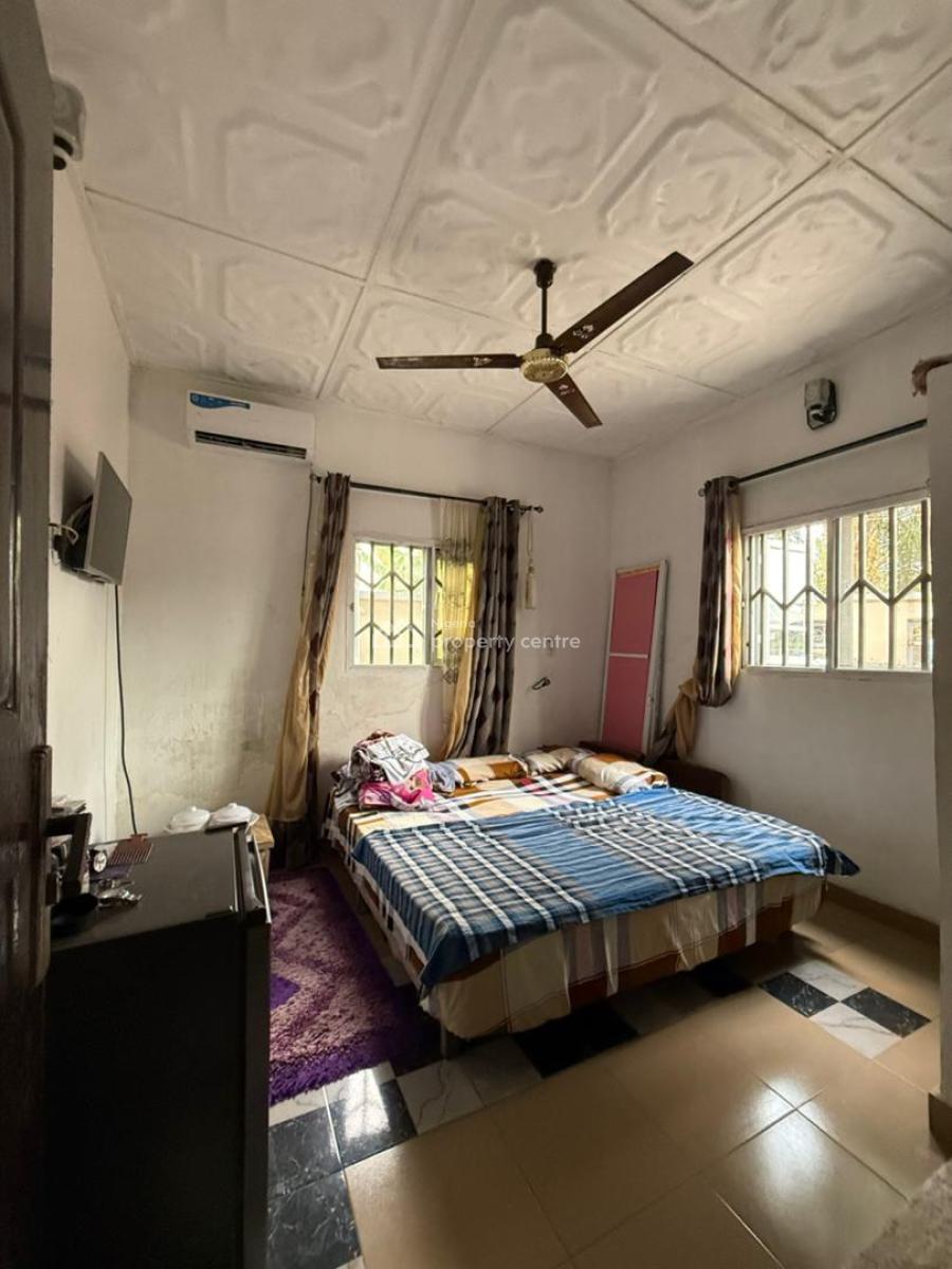 Bungalow Home of 3 Bedroom and 1 Bedroom Flats, Alakahia, Port Harcourt, Rivers, Detached Bungalow for Sale