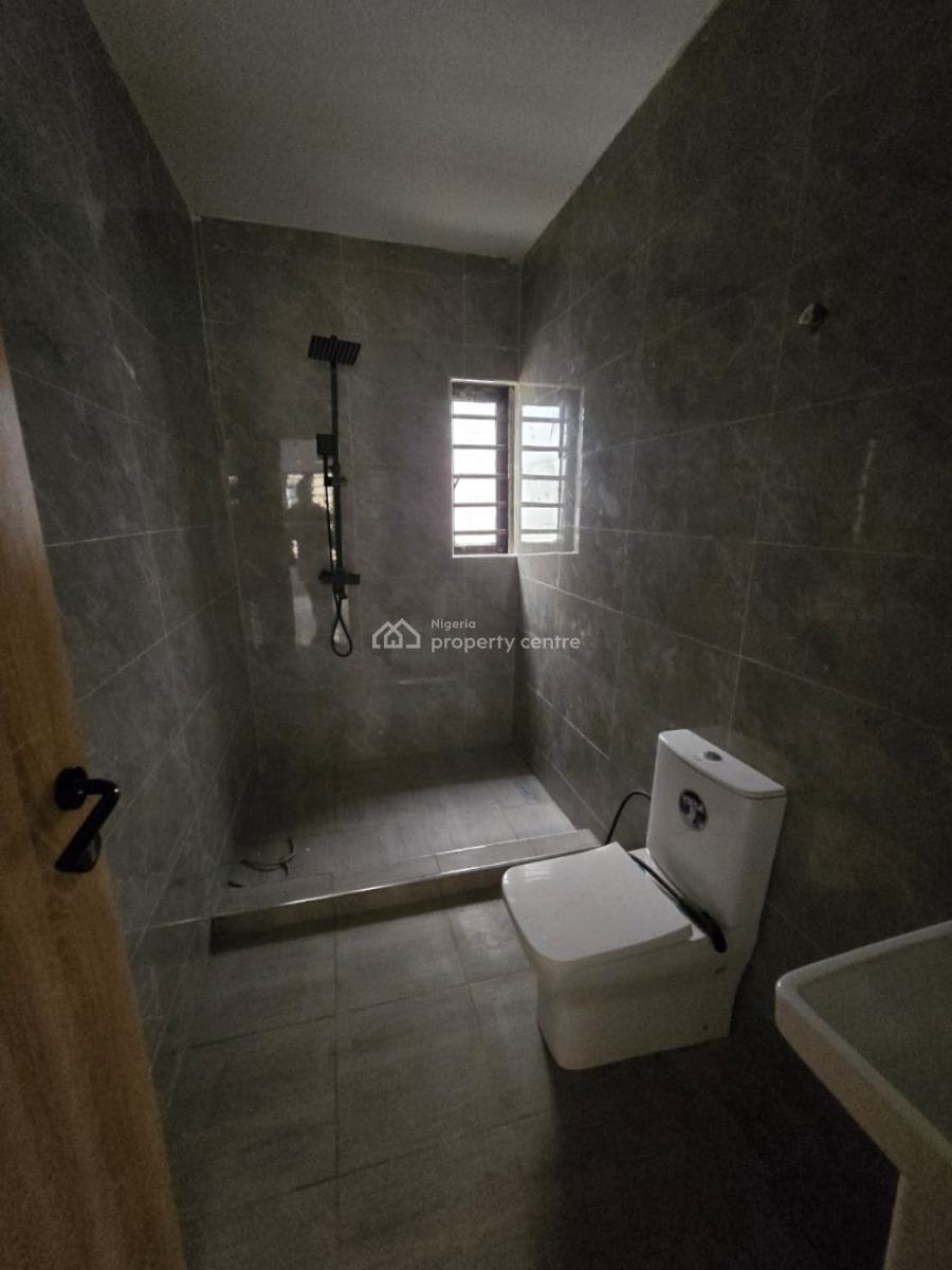 Contemporary 4 Bedroom Semi Detached, Gra Phase 2, Magodo, Lagos, Semi-detached Duplex for Sale