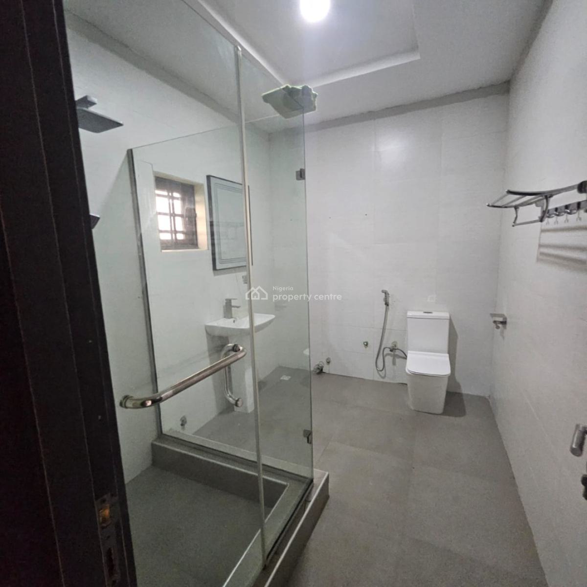 5 Bedroom Detached Duplex with 2 Room Bq, Gra Phase 2, Magodo, Lagos, Detached Duplex for Sale