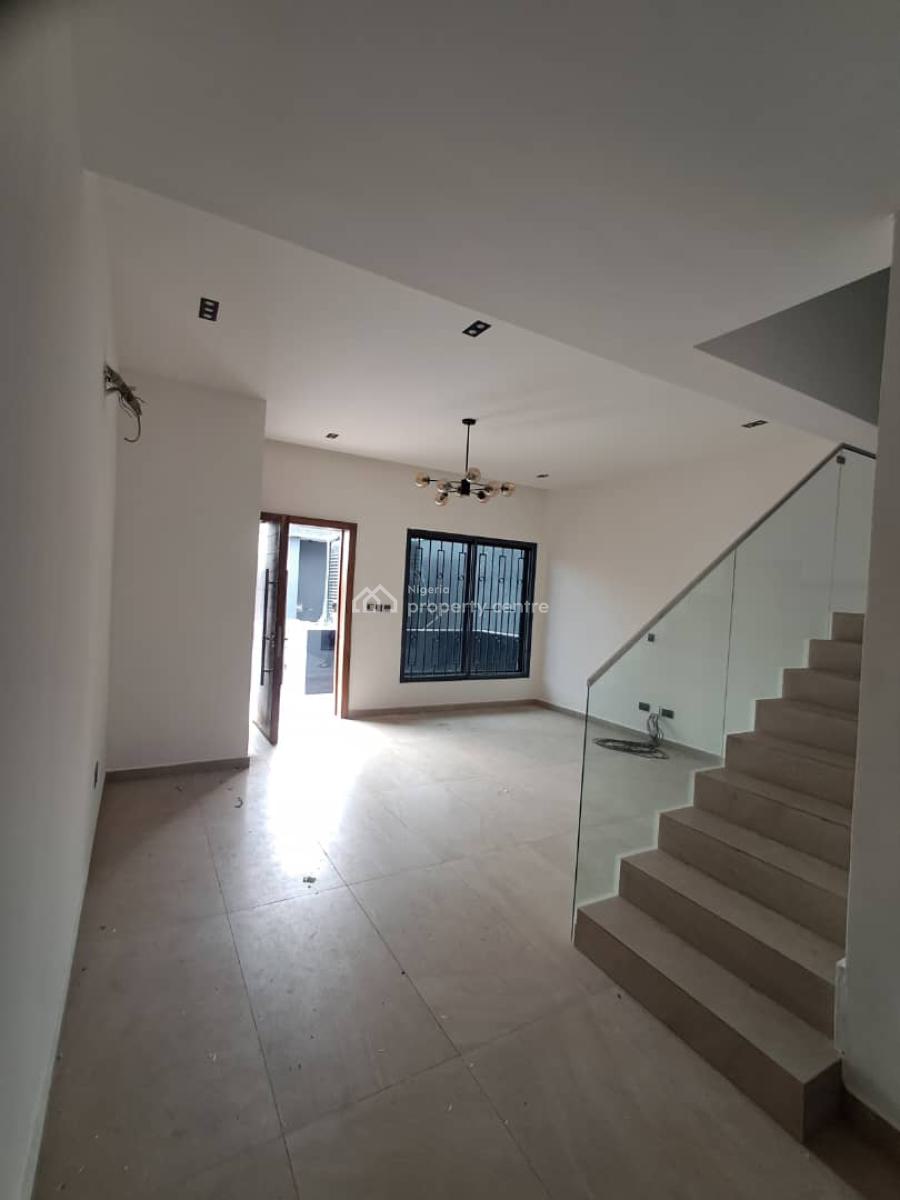 4 Bedroom Terrace, Gra Phase 2, Magodo, Lagos, Terraced Duplex for Sale