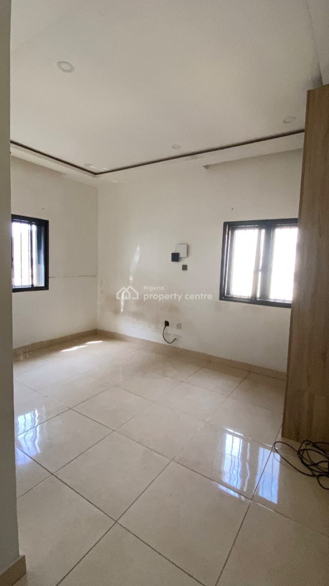 Luxury 3 Bedroom Flat, Gilmore, Jahi, Abuja, Flat / Apartment for Sale