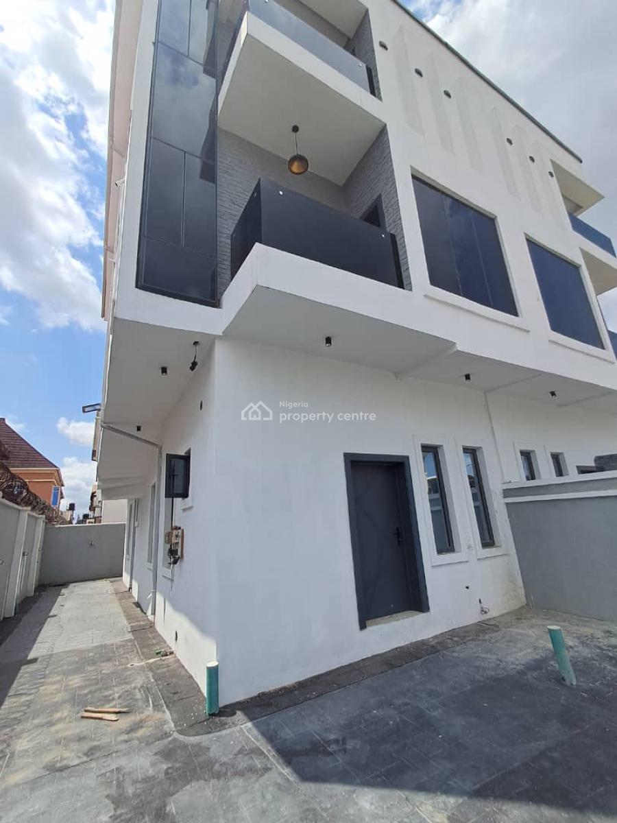 Contemporary 4 Bedroom Semi Detached Duplex with Bq, Gra Phase 2, Magodo, Lagos, Semi-detached Duplex for Sale