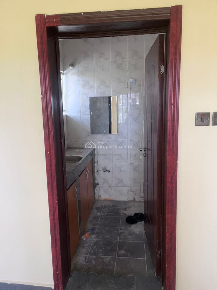 Mini Flat, Lekki Phase 2, Lekki, Lagos, Mini Flat (room and Parlour) for Rent