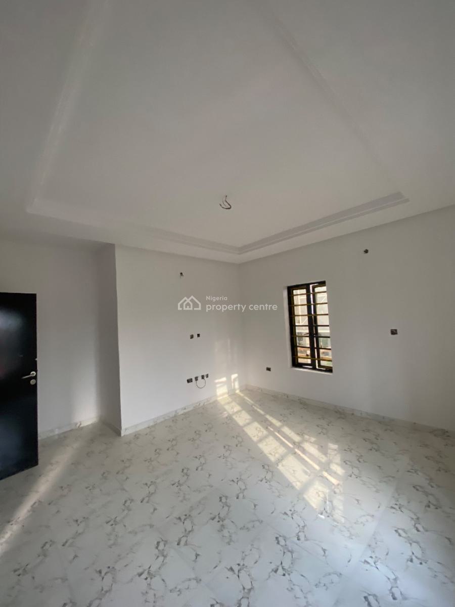 Standard 3 Bedroom Apartment, No 11 Monila Street Mobil Road, Ajah, Lagos, Flat / Apartment for Rent