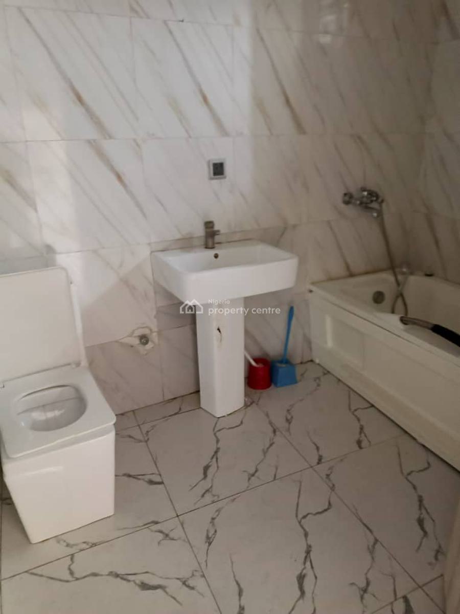 Freshly Renovated 4-bedroom Terraced Duplex, Orchid Road, Lekki, Lagos, Terraced Duplex for Rent