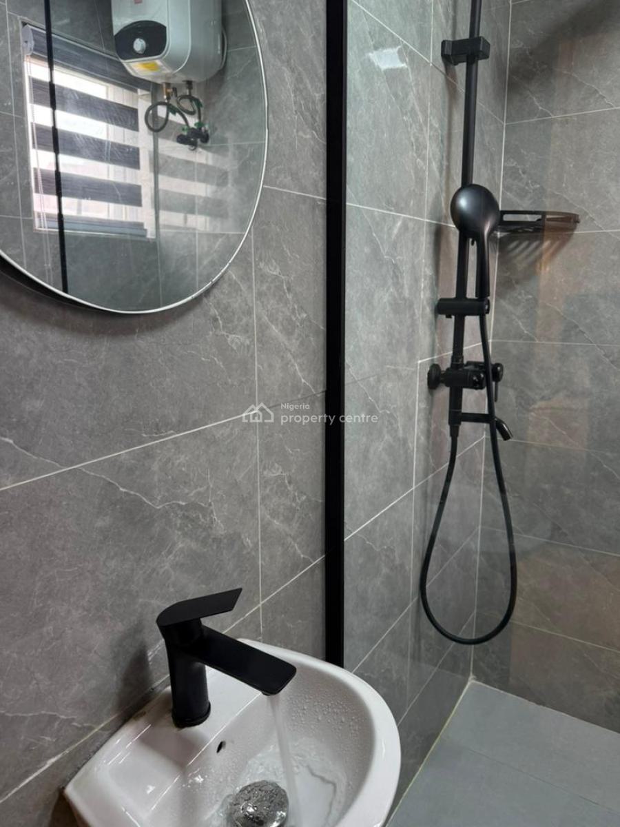 Charming Ensuite Studio Unit with Pool and Tennis Court, Ikoyi, Lagos, Flat / Apartment Short Let