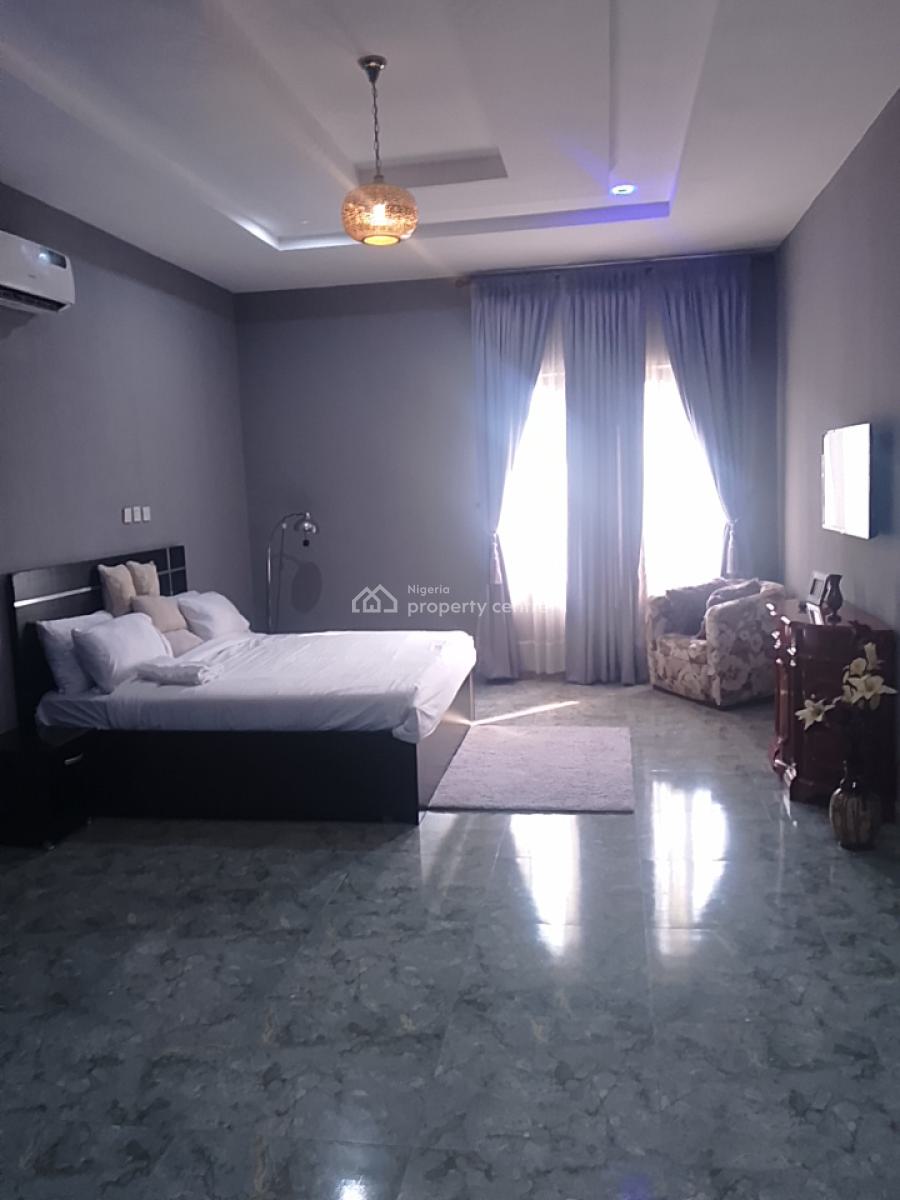 Modern 15 Rooms Hotel, Fagbile - Jakande, Isheri, Lagos, Hotel / Guest House for Sale