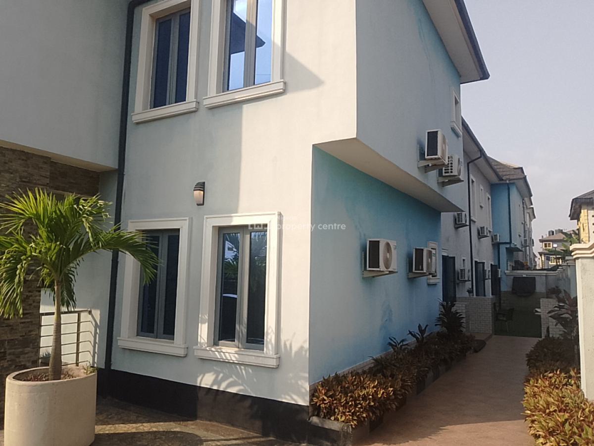 Modern 15 Rooms Hotel, Fagbile - Jakande, Isheri, Lagos, Hotel / Guest House for Sale