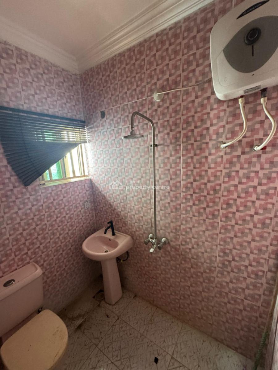 Spacious 3 Bedroom Apartment, Serene and Secured Area, Ologolo, Lekki, Lagos, Flat / Apartment for Rent