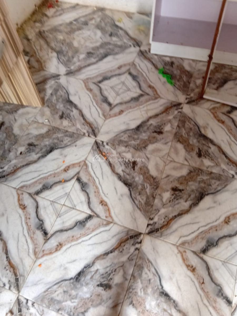 Shop/plaza/mall, I , Alubarika Plaza Off Agric Road,igando Lagos, Igando, Alimosho, Lagos, Shop for Rent