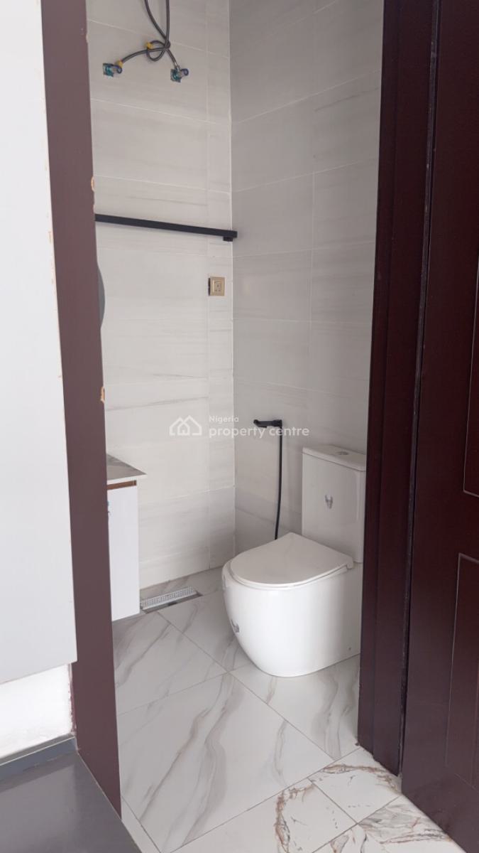 Luxury 5 Bedroom Fully Detached Building, Regional Estate, Osapa, Lekki, Lagos, Detached Bungalow for Sale