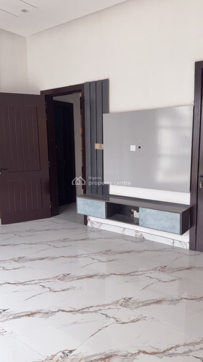 Luxury 5 Bedroom Fully Detached Building, Regional Estate, Osapa, Lekki, Lagos, Detached Bungalow for Sale