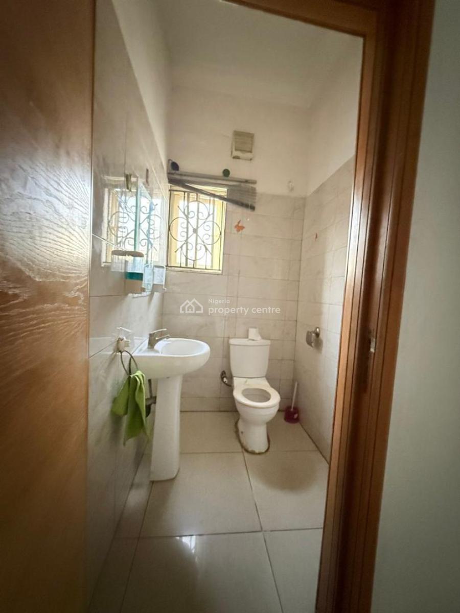 a Well Maintained, Self Serviced 5 Bedroom Semi Detached House with Bq, Lekki Right, Lekki Phase 1, Lekki, Lagos, Semi-detached Duplex for Rent