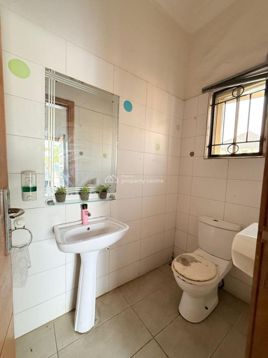 a Well Maintained, Self Serviced 5 Bedroom Semi Detached House with Bq, Lekki Right, Lekki Phase 1, Lekki, Lagos, Semi-detached Duplex for Rent