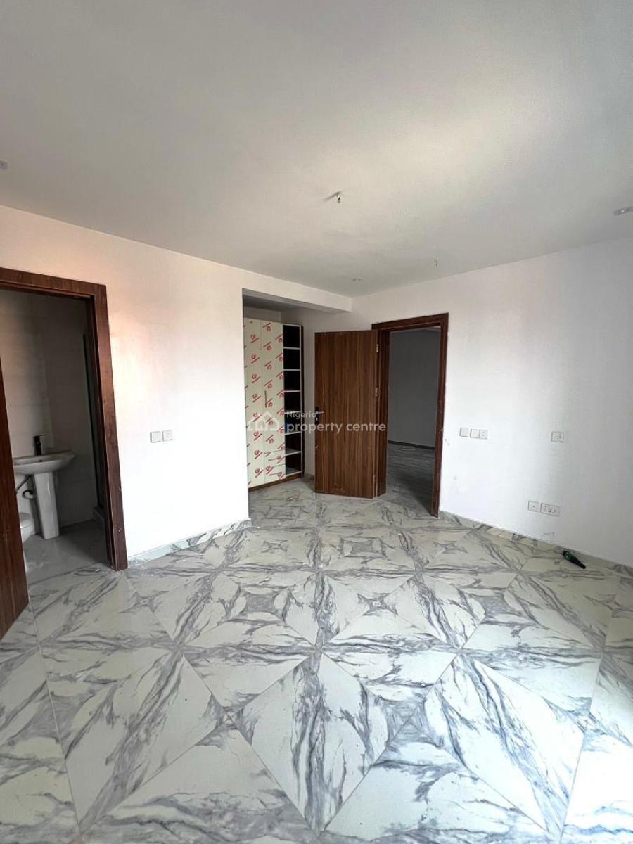 2 Bedroom Apartment in a Good Location, Ologolo, Lekki, Lagos, Block of Flats for Sale