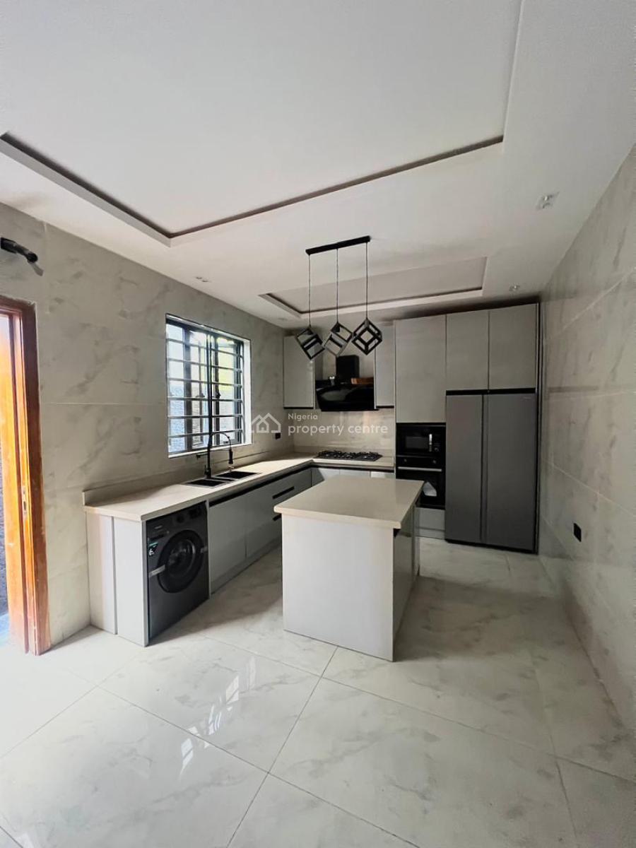 Spacious 4 Bedroom Fully Detached Duplex Plus Bq, Ologolo, Lekki, Lagos, Detached Duplex for Sale