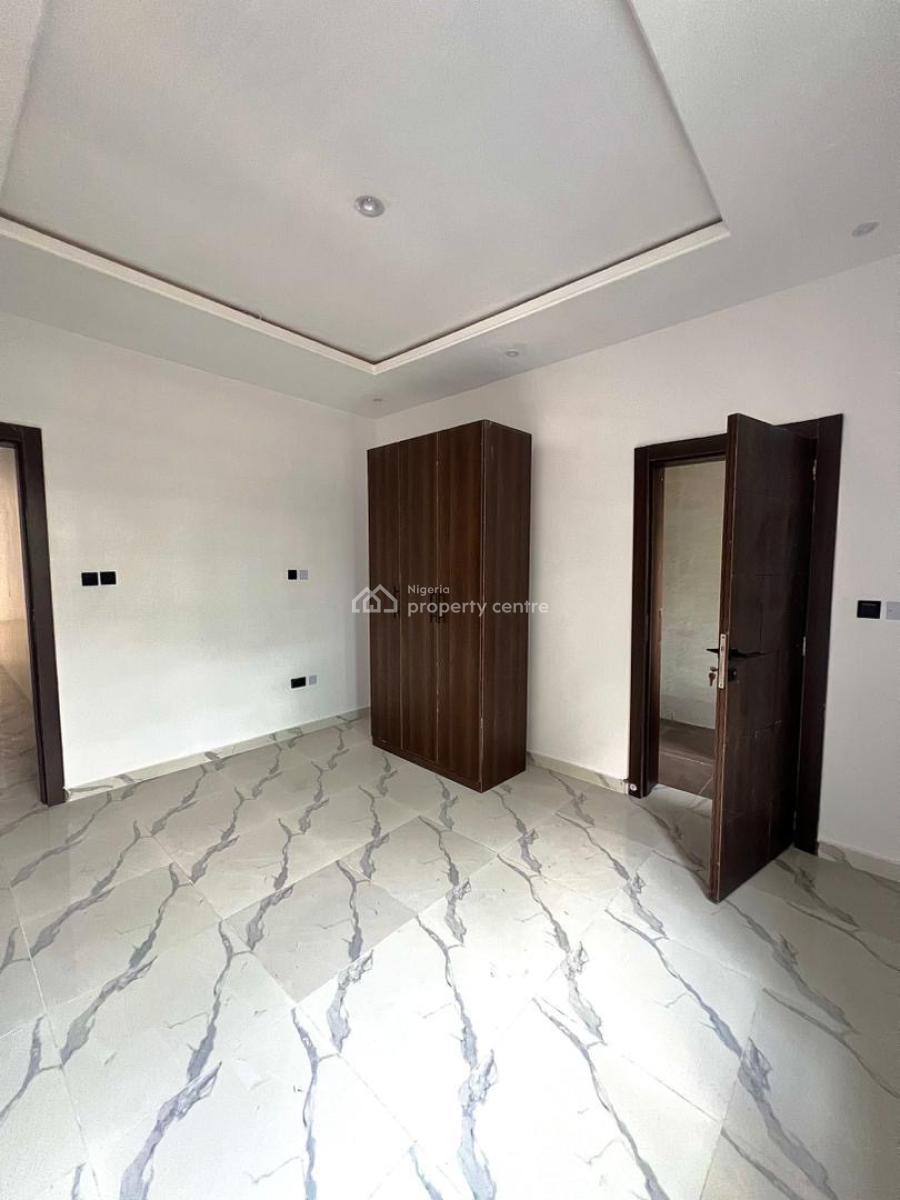 Lovely 2 Bedroom Apartment, Ologolo, Lekki, Lagos, Flat / Apartment for Rent