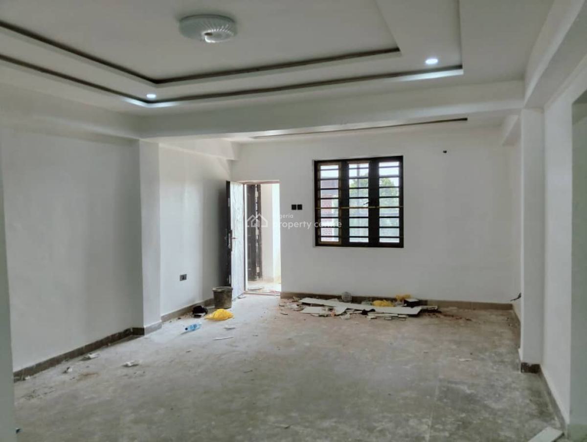 Very Clean 3 Bedroom Apartment + Bq, Central Business District, Abuja, Flat / Apartment for Rent