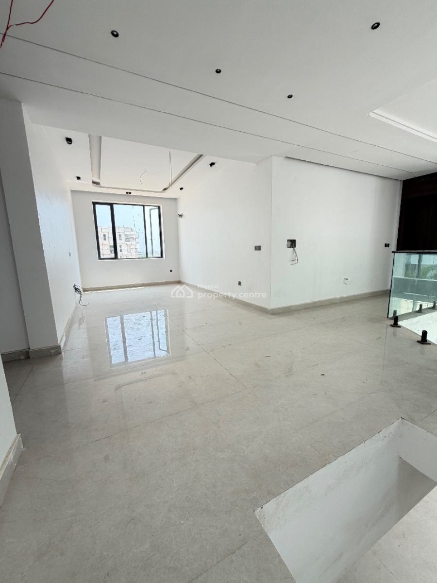 Spacious 6 Bedroom Detached House with Pool, Lekki Phase 1, Lekki, Lagos, Detached Duplex for Sale