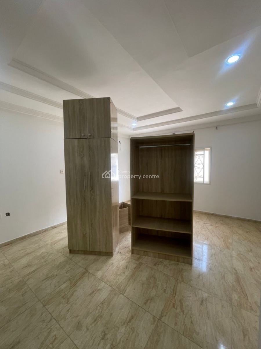 5 Bedroom Terrace Duplex and a Bq, Jahi, Abuja, Terraced Duplex for Rent