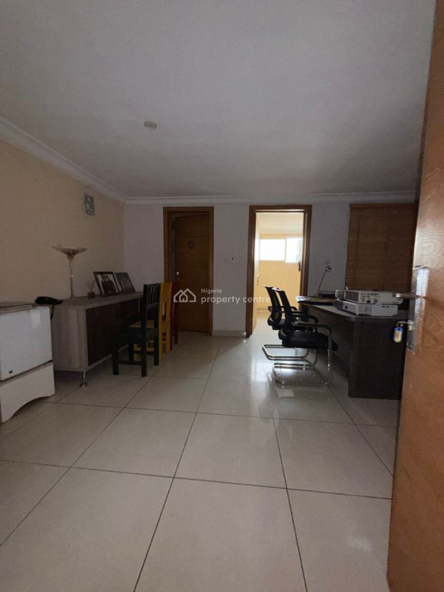 a Well Maintained 5 Bedroom Semi Detached Duplex with Bq, Lekki Phase 1, Lekki, Lagos, Semi-detached Duplex for Rent