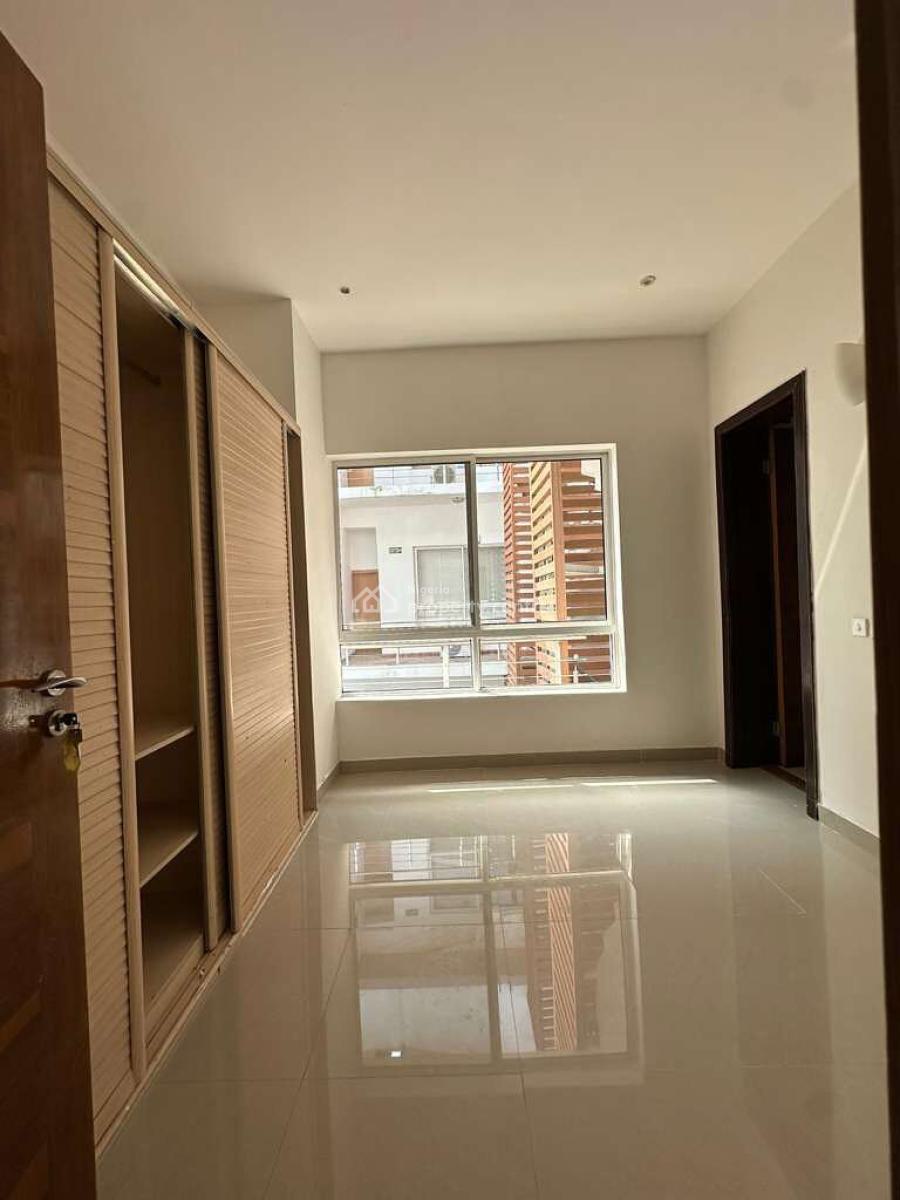 Neatly Built 3-bedroom Apartment with Bq, Pool & Gym, Banana Island, Ikoyi, Lagos, Flat / Apartment for Rent