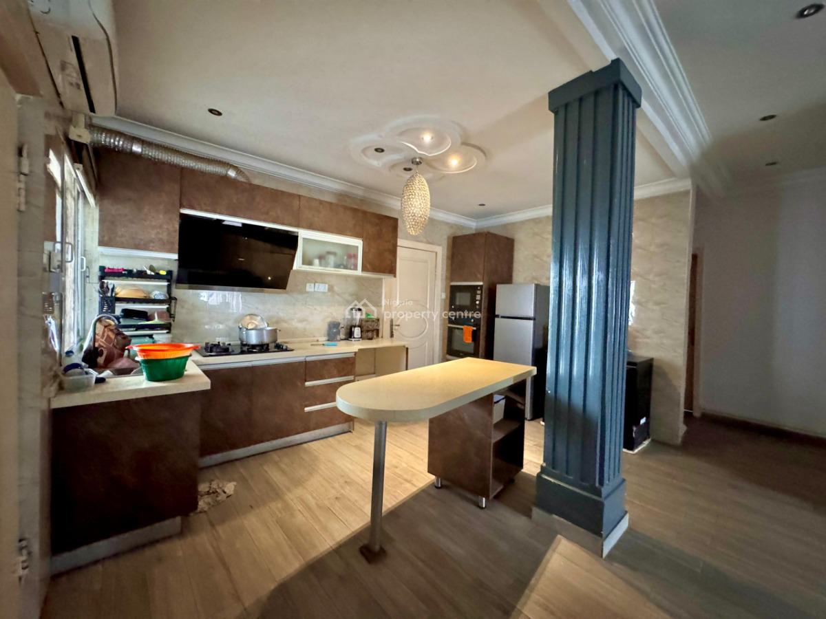 Luxury 3 Bedroom Flat All Room En-suite with a Room Bq, Gra Phase 1, Magodo, Lagos, Flat / Apartment for Sale