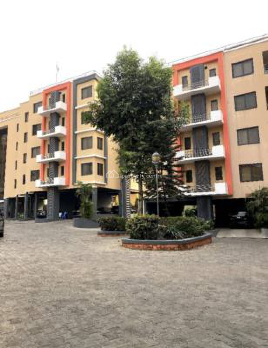 Well-furnished, Spacious 4-bedroom Flat for Diplomats. Secured Estate, Maitama District, Abuja, Flat / Apartment for Rent