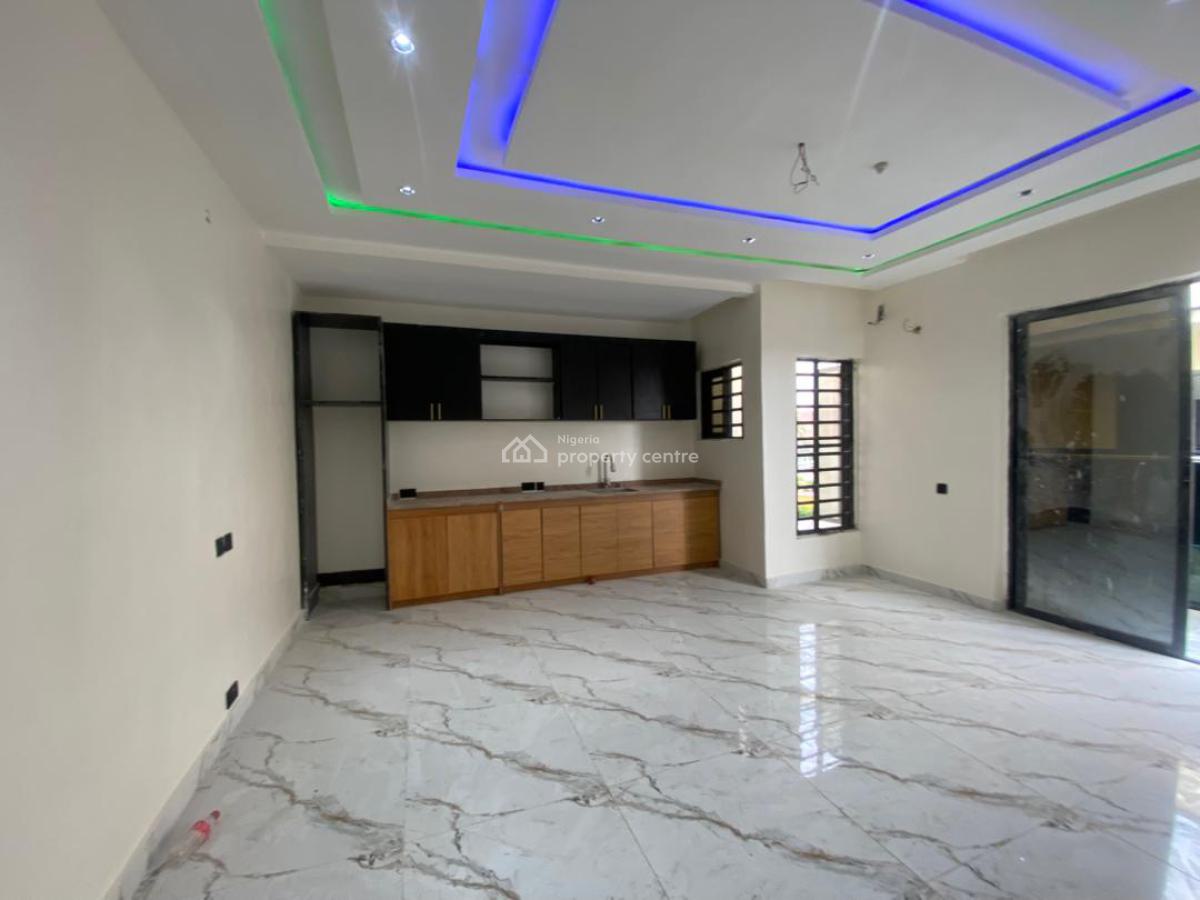 Well-designed 4-bedroom Semi-detached Duplex, Ikeja, Lagos, Semi-detached Duplex for Sale