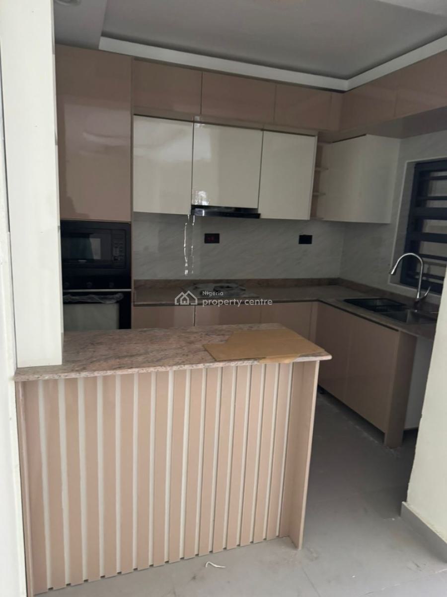 Standard 2 Bedrooms Apartment, Ikate, Lekki, Lagos, Flat / Apartment for Rent