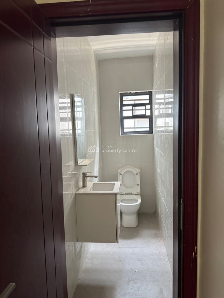 Standard 2 Bedrooms Apartment, Ikate, Lekki, Lagos, Flat / Apartment for Rent