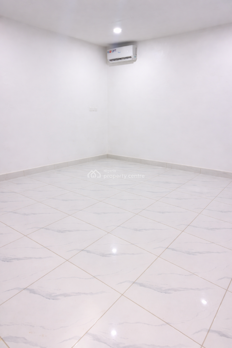 5 Bedroom Duplex with Attached Bq, 12, Innocent Okafo Street, Benin, Oredo, Edo, House for Sale