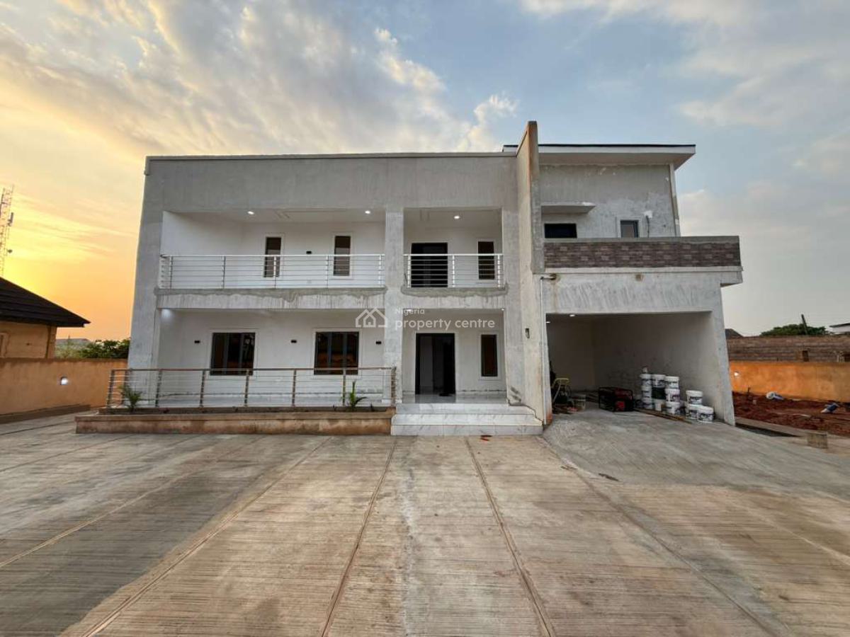 5 Bedroom Duplex with Attached Bq, 12, Innocent Okafo Street, Benin, Oredo, Edo, House for Sale